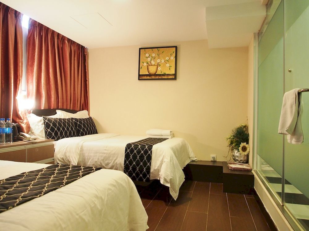 California Hotel Гонконг Экстерьер фото